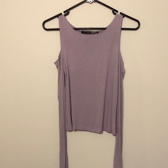 Stretchy Cold shoulder top - Picture 1 of 4